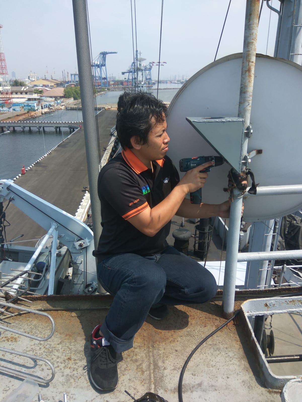 Proyek Alkom 17
